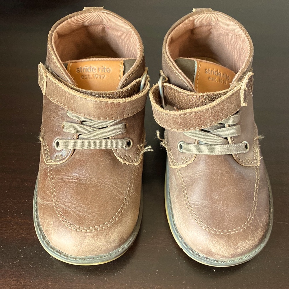EUC Stride Rite Quinn boots